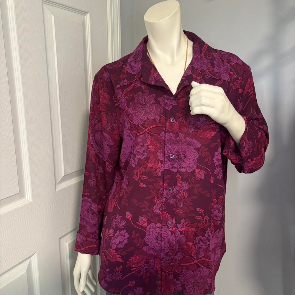 GAP Floral Button Up Blouse